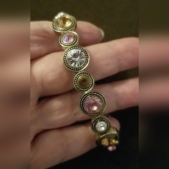 VINTAGE SILVER PLATED MULTI-COLORED BEZEL SET STONE STRETCH BRACELET -FITS 7"-8" - Picture 7 of 7